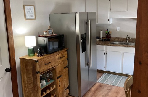 Deer Cabin | Charming 2-bedroom cabin in Deer with AC, WiFi