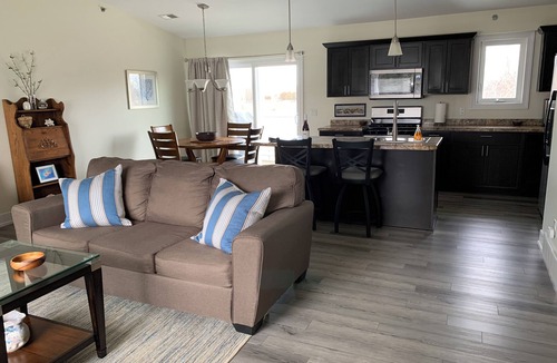 Fennville Condo | Charming 2-bedroom condo in nice Douglas with Pool