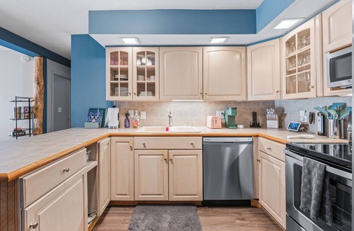 Mendon Condo | Charming 2-bedroom condo near Killington, Pico & Okemo