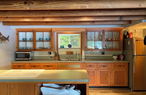 Cohocton Cottage | Charming 2-bedroom cottage on Loon Lake.