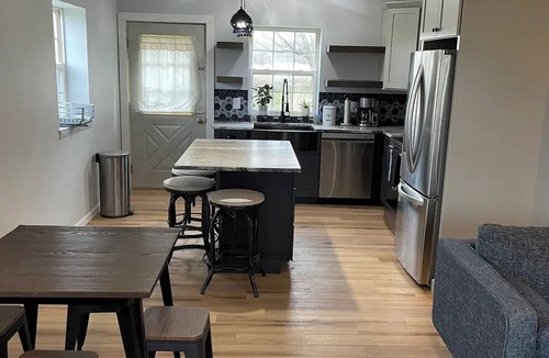 Town of Ledyard Cottage | Charming 2-bedroom cottage in Aurora at Heartbeat Farm