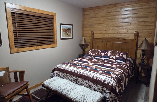 Bernalillo Other | Charming 2-bedroom farmhouse between Albuquerque and Santa Fe.