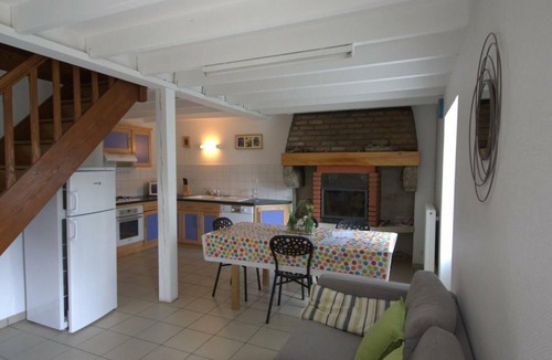 La Chambonie Cottage | Charming 2-bedroom home, pets allowed, mountain