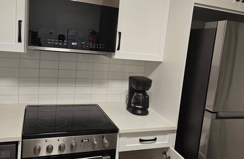 Southwest Calgary House | Charming 2-bedroom guest suite in Calgary.