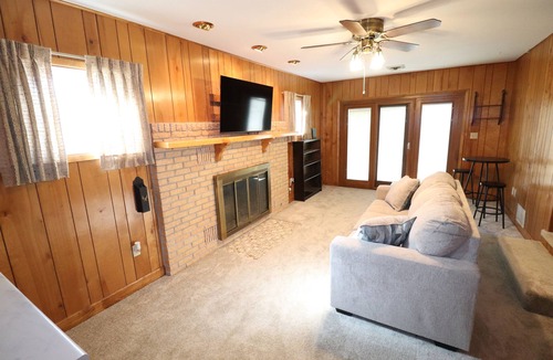 Scott City House | Charming, 2-bedroom house in Scott City in a great location!