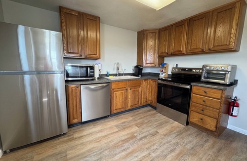 Iowa City House | Charming 2-bedroom house Just minutes from Town Pets Welcome
