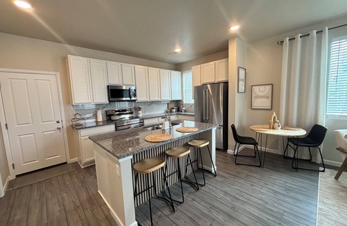 Johnstown House | Charming 2-bedroom house in delightful Johnstown