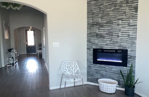Rosenberg House | Charming 2-bedroom house in Rosenberg with AC, WiFi