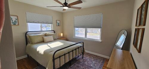Clifton Heights House | Charming 2 bedroom house in serene St Louis