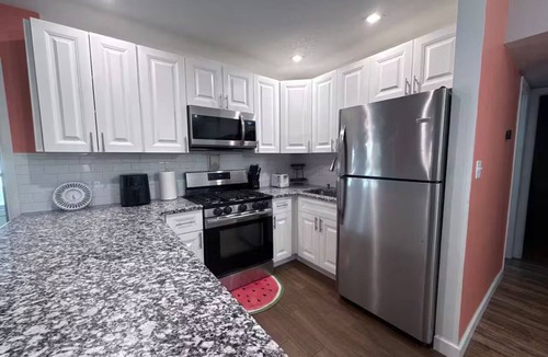 Walsingham House | Charming 2-bedroom house with Pool.