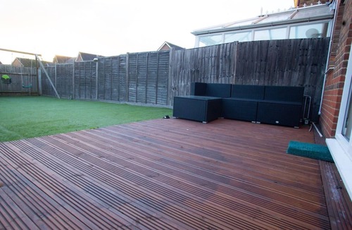 Thamesmead East House | Charming 2-Bedroom House