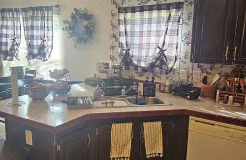 Ahoskie House | Charming 2-bedroom house in serene Ahoskie with AC, WiFi