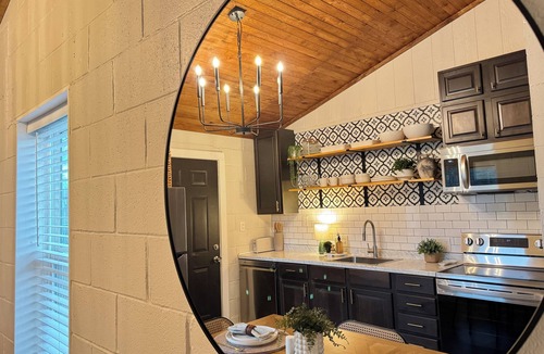 Waco House | Charming 2-bedroom house in welcoming Waco TX