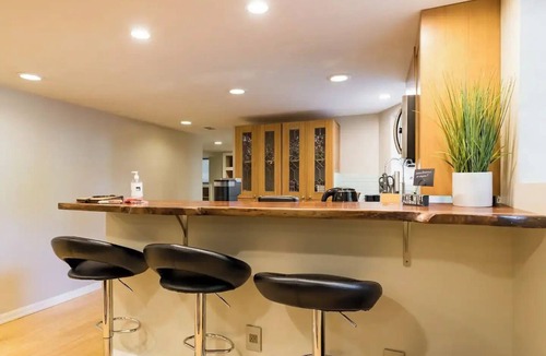 Richmond House | Charming 2-bedroom in historic home