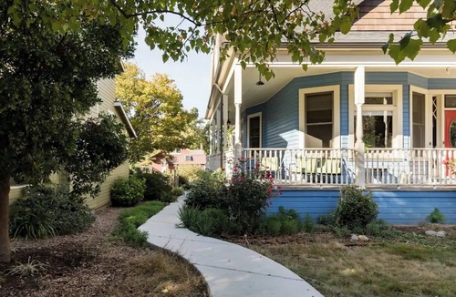 Richmond House | Charming 2-bedroom in historic home