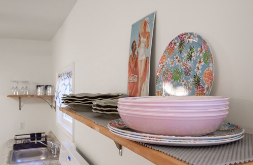 Highlands Cottage | Charming 2-bedroom shore cottage with free parking