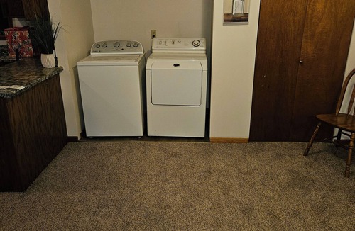 Phillipsburg Apartment | Charming 2-bedroom apartment with AC, WiFi in lovely Phillipsburg