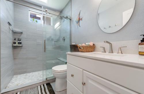 Rancho Cordova House | Charming 2-Bedroom Home With Private Office and Backyard