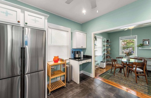 Old Hickory House | Charming 2 BR house in Old Hickory Village, a short walk from the lake road