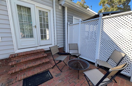 Greensboro House | Charming 2 BR townhome with office. Great central location near airport!