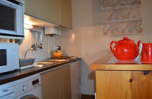 Saint-Cyprien Plage Apartment | Charming 2-Room Apartment with Golf View, Terrace, A/C, Parking - 1300m from Beach