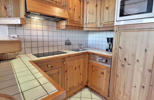 Meribel-Mottaret Apartment | Charming 2-Room Apartment with Wi-Fi - Méribel