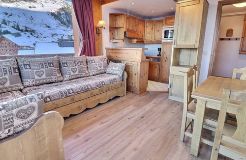 Meribel-Mottaret Apartment | Charming 2-Room Apartment with Wi-Fi - Méribel