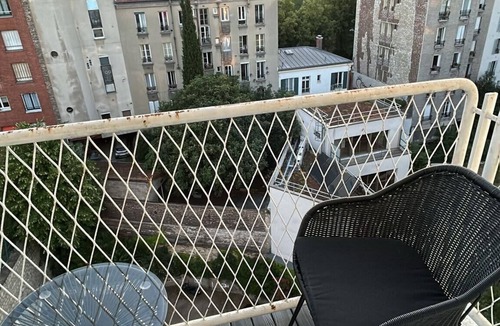 Parc-de-Montsouris Apartment | Charming 2-room with an open view in the 14th