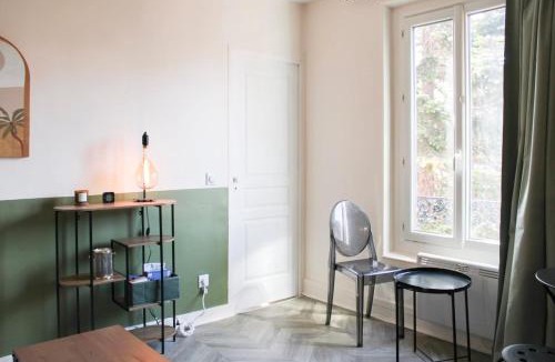 Saint-Denis Apartment | Charming 2 rooms near Basilica of Saint-Denis