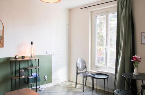 Saint-Denis Apartment | Charming 2 rooms near Basilica of Saint-Denis