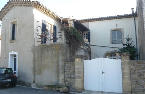 Saint-Clement House | Charming 210 m2 village house on 2 levels with courtyard and terrace