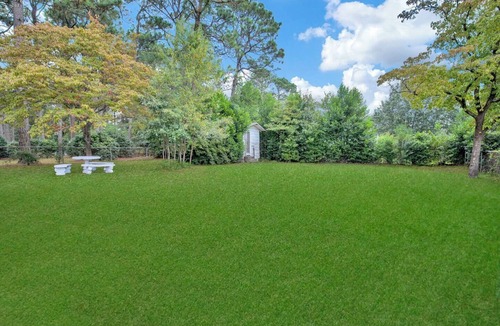 Fayetteville House | Charming 2BDR 5 min to Cape Fear Hospital!