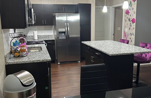 McDonough Apartment | Charming 2BR/2BA Bed — Cozy, Quiet & Welcoming