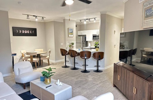 Alden Bridge Apartment | Charming 2BR/2BA Oasis in Magnolia