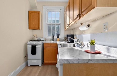 Allston Apartment | Charming 2BR in Boston