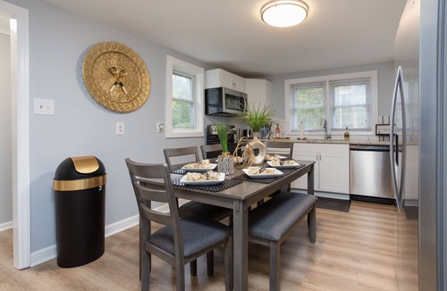 Mebane Apartment | Charming 2BR Near Tanger Outlets