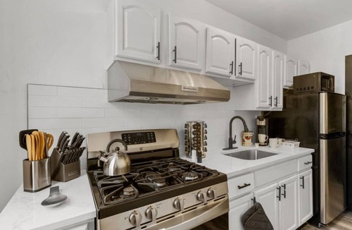 Penn-Knox Apartment | Charming 2BR Philadelphia Stay, Prime Location + Parking