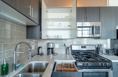 Prairie District Hotel | Charming 2BR Unit Near McCormick Place & Millennium Park