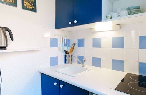 Les Ayguades Villa | Charming 2BR Villa with Pool, Garden, BBQ, Parking – Pets Allowed!