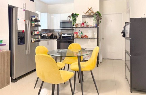 Liberty City House | Charming 2BR w/Housemate