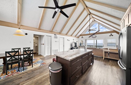 Bermuda Beach House | Charming 2nd Row Home with Ocean Views