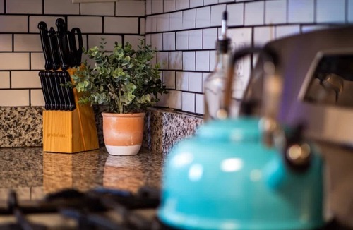 Cleveland House | Charming 3/1.5 Cleveland Home