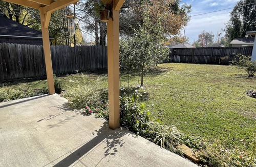 Greenbrier House | Charming 3 bd home in quiet neighborhood