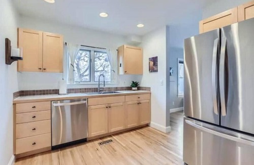 Lower Arapahoe House | Charming 3-BDR Cottage: Downtown Boulder