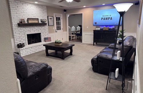 Pampa House | Charming 3 bed 2 bath full house