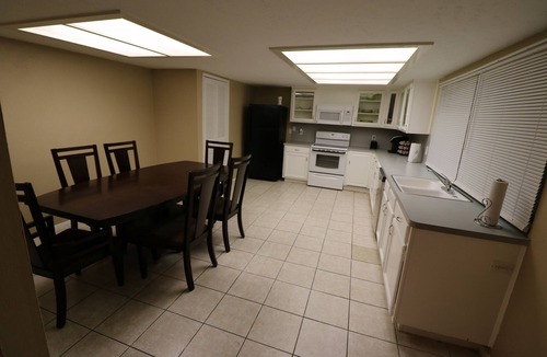 Quail Valley House | Charming 3 Bed/2 Bath home. Equipped for your comfort and convenience