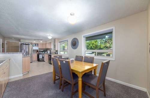 Spokane Valley House | Charming 3 Bed, 2 and a half Bath Family Oasis - Pool, BBQ, Fire Pit