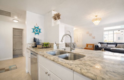 Huntington Beach Condo | Charming 3-bedroom condo, less than a mile from ocean