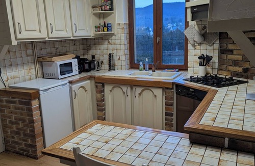 Bogny-sur-Meuse House | Charming 3-bedroom country house, ideal for up to 8 guests.