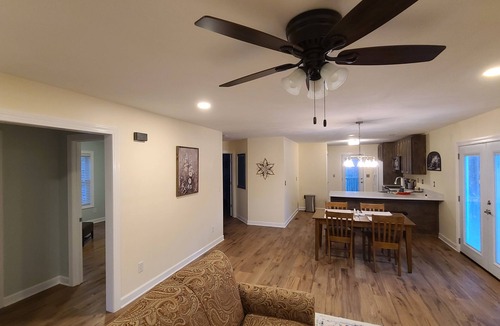 Christiansburg House | Charming 3-bedroom house on cul-de-sac in Christiansburg